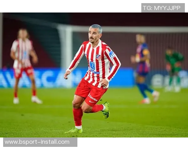 世界杯历史冷门里昂5-0马竞补时进球瞬间点燃全场激情